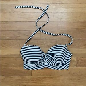 Victoria’s Secret Underwire bikini top